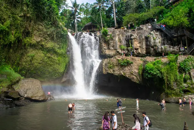 Tegenungan Waterfall
