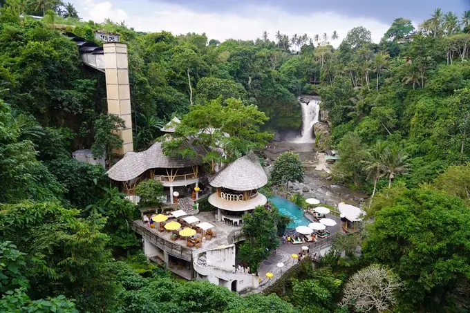 Tegenungan Waterfall
