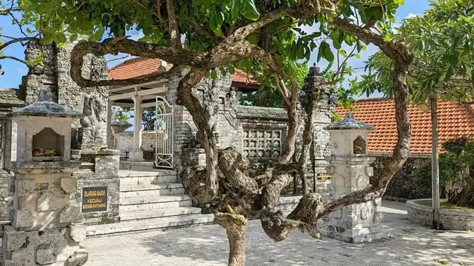 Uluwatu Temple